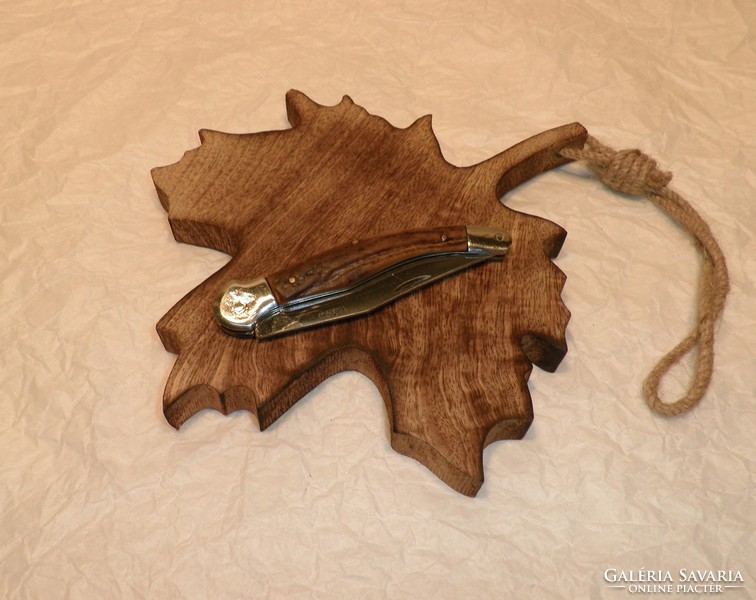 Tapodi fejesgörbe. Kés, bicska, tőr, borotva.