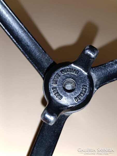 Leitz Leica TOOUG 14100 asztali háromlábú állvány gömbfejjel tripod
