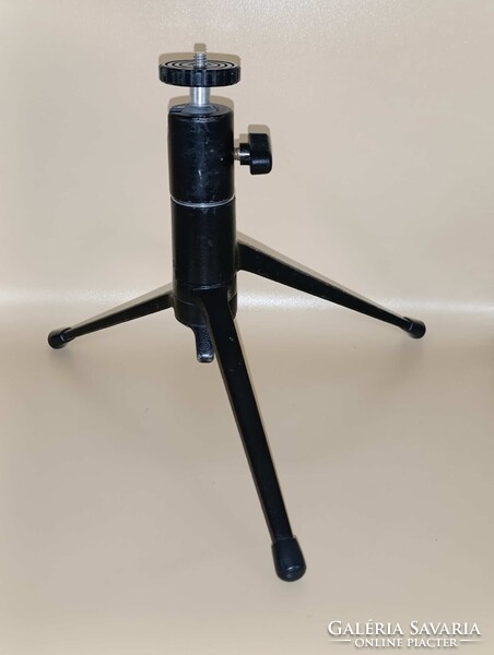 Leitz Leica TOOUG 14100 asztali háromlábú állvány gömbfejjel tripod
