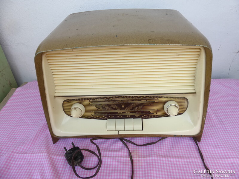 Antik rádió szuper állapotban!