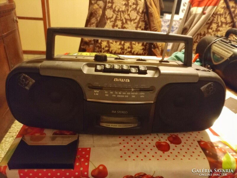 Aiwa FM stereo Rádió