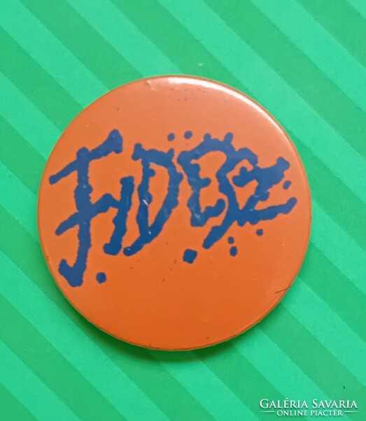 Vintage retro FIDESZ kitűző, jelvény 1989-ből