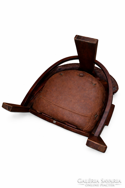 Luciano Frigerio brutalista bőrfotel