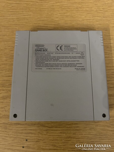 Nintendo Super Game Boy adapter