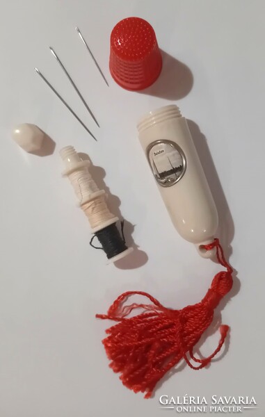 Régi retro úti varrókészlet BALATONI emlék