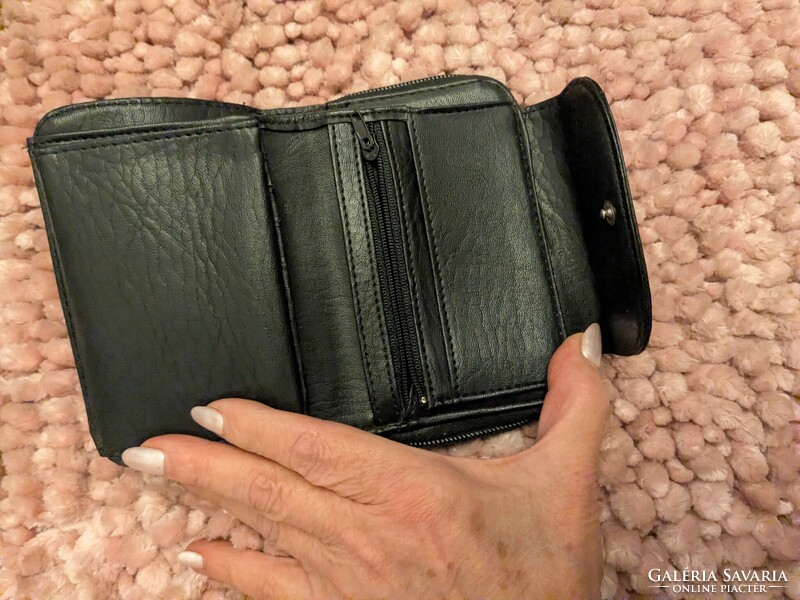 Valentino di luca fekete retrós bőr pénztárca ,sok rekeszes, sok kártyatartós