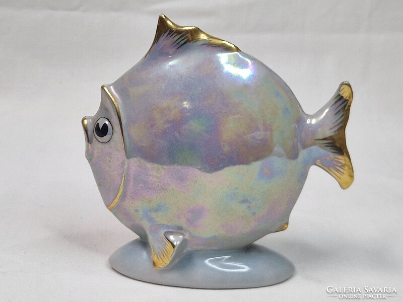 Régi art deco stílusú lüszter mázas Drasche porcelán gömbhal figura hibátlan állapotban 10 cm. magas