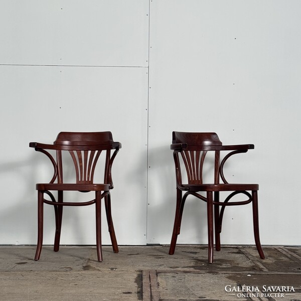 Sellaton thonet magyar szék [ár/db]