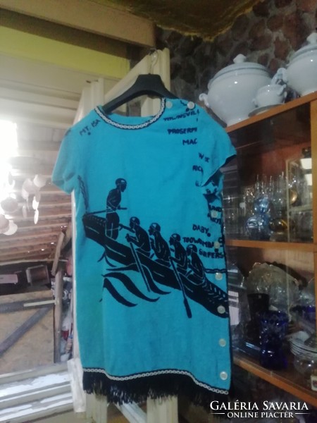 Art deco ruha a képeken látható állapotban van