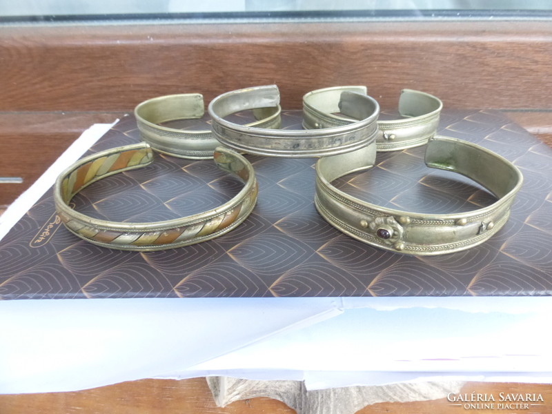 Retró karperecek olcsón