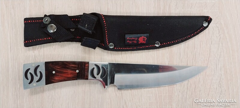 SORSZÁMOZOTT KÜLÖNLEGES MINŐSÉGI  KÉS TOKKAL!