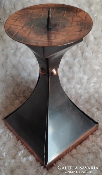 Iparművészeti gyertyatartó vörös réz mutatós egyedi