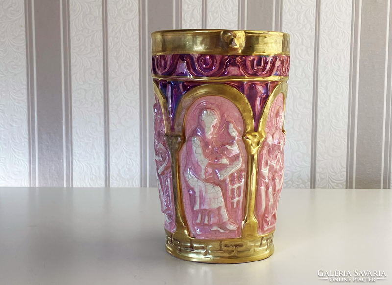 Zsolnay "Old Ivory" Irizáló dísztárgy – 1880-as évek