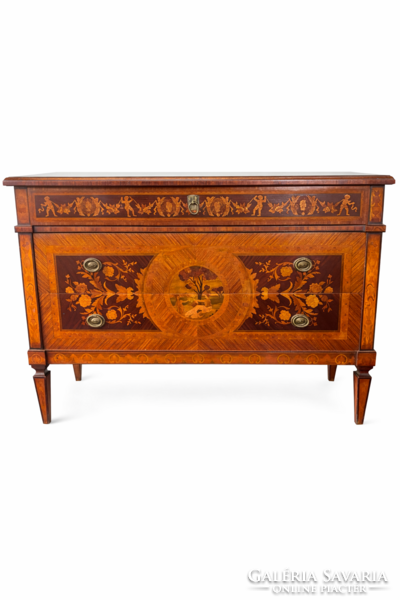 Igazi ritkaság a magyar piacon! Olasz, Louis XVI stílusú intarziás komód Guiseppe Maggiolini