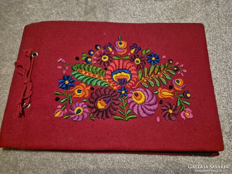 Népies fényképtartó