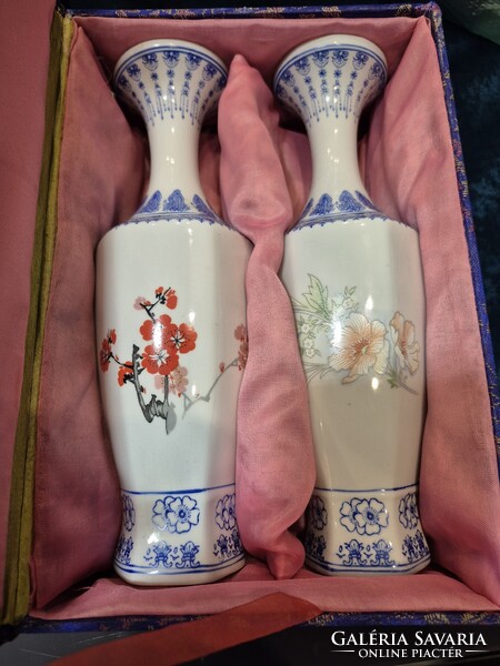 Kínai porcelán vázák