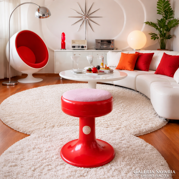 Isoklepa retro - space age műanyag szék / puff / zsámoly – 70-es évek design