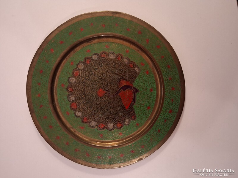 Régi fém falidísz, páva-ábrázolással. 19,5 cm.