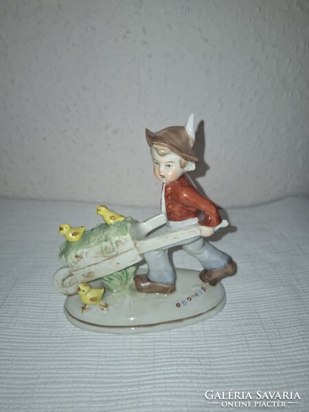 Ritka Vintage  Talicskás fiú csibékkel  Germany  porcelán szép állapotban eladó