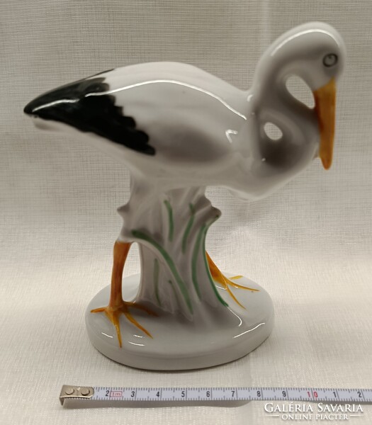Kézzel festett retro porcelánfigura - fehér gólya