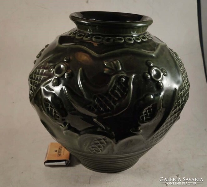 Zsolnay large pot vase 255