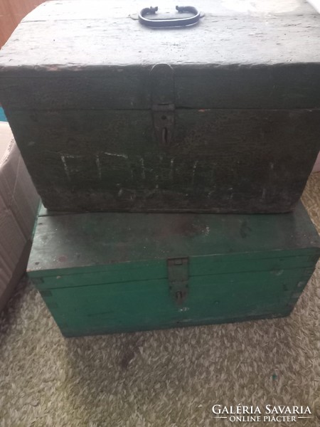 Régi katonai ládák