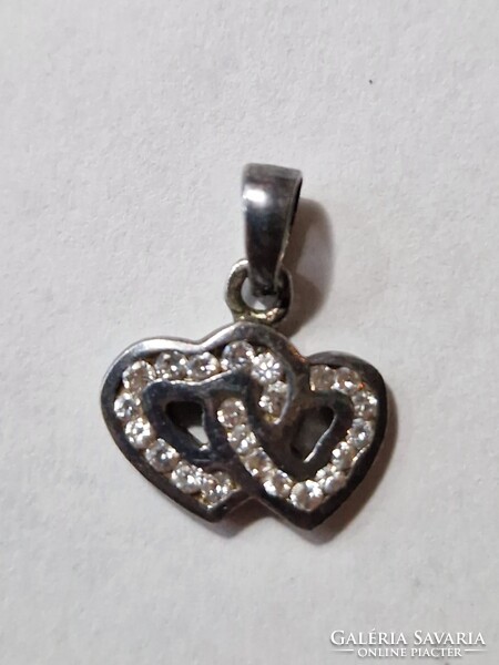 Ezüst dupla szives medál