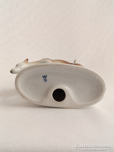 Sitzendorf porcelain deer