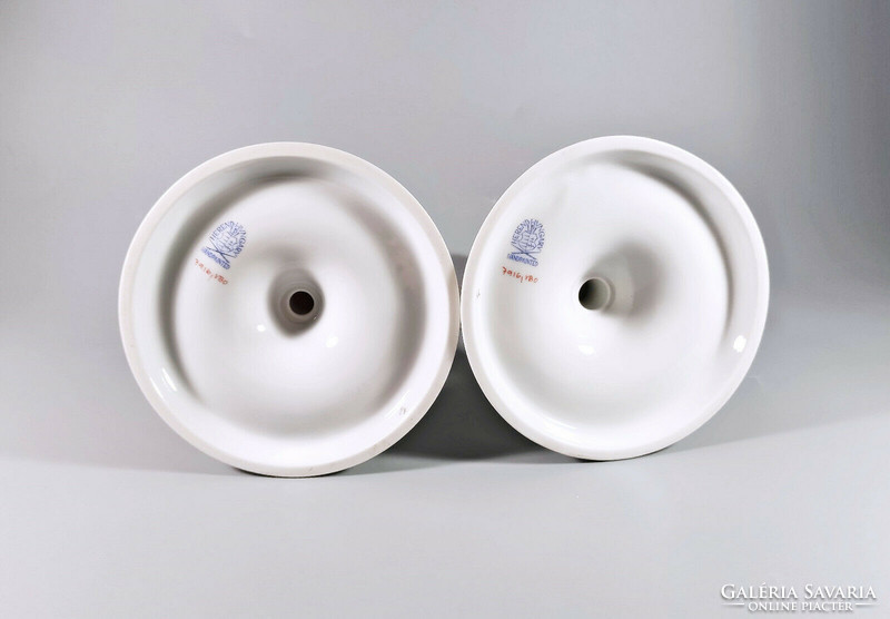 HERENDI, EGY PÁR QUEEN VICTORIA MINTÁS KÉZZEL FESTETT PORCELÁN GYERTYATARTÓ, HIBÁTLAN! (BT023)