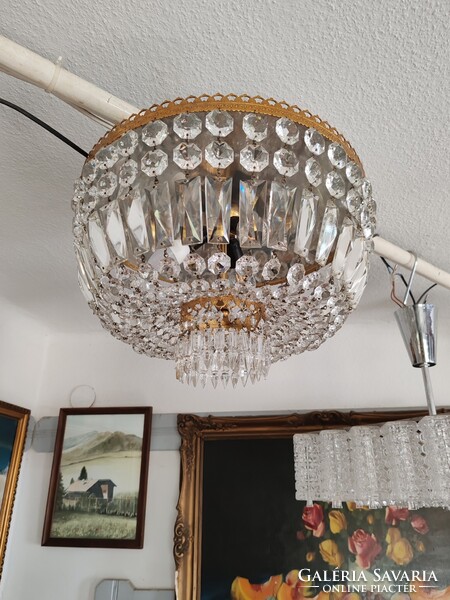 Régi plafon, mennyezeti kristály csillár
