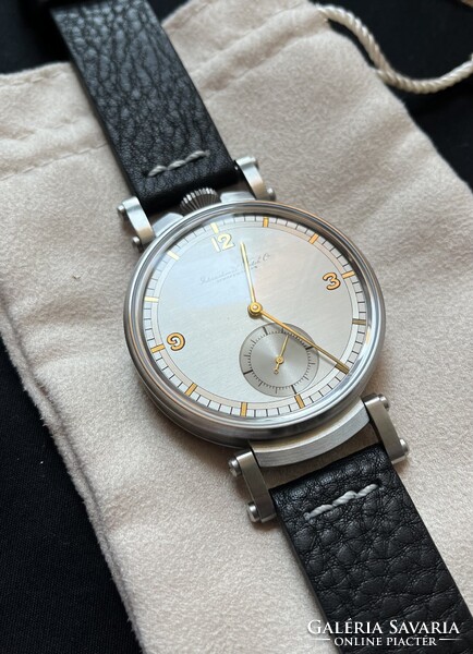 Exkluzív IWC Schaffhausen zsebórabeépítés