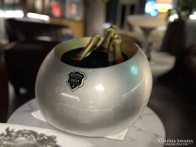 CHAMPAGNE CLUB - BOLLINGER James Bond Edition (2008) dupla magnum ón pezsgőhűtő