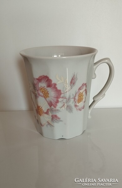Vintage Fine porcelán teás csésze, pasztell virágos mintával