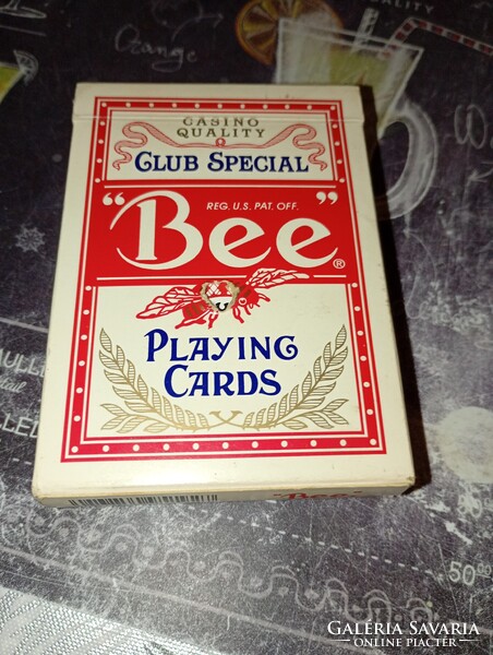 Bee Club Special típusú kaszinó minőségű játékkártya pakli.