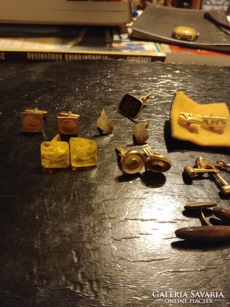 Retró mandzsetta gombok