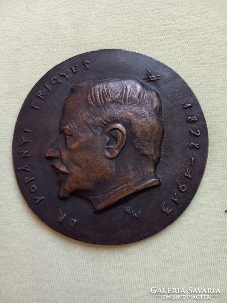 Madarassy Walter : Korányi Frigyes bronz plakett 1963