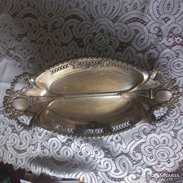 Bécsi Argentor  A.S. 125 éves asztalközép