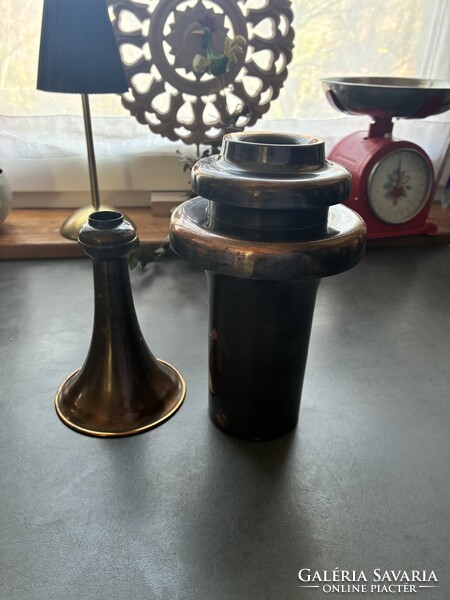 Iparművész, Képcsarnokos, nagyobb méretű, bronz váza és gyertyatartó