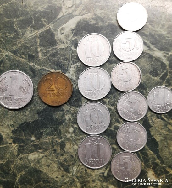 NDK 1 márka és váltópénzérmék- pfeningek csomagban