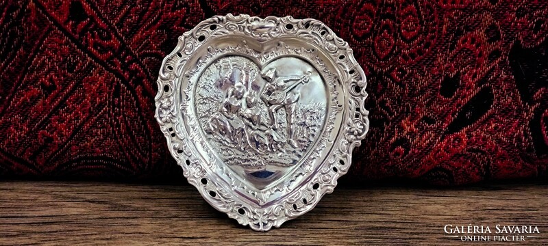 Sterling ezüst szív alakú tál az Edwardiánus korból.- Anglia 1907