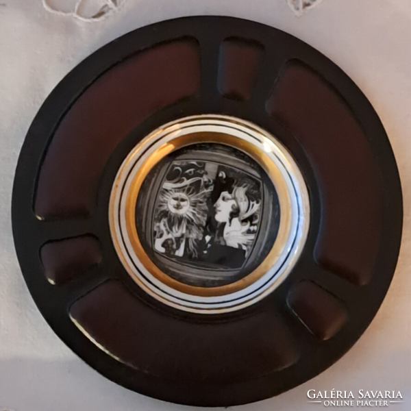 Szász Endre "Napfény" porcelán bőr keretben