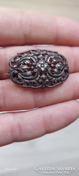 Antik ezüst bross kitűző