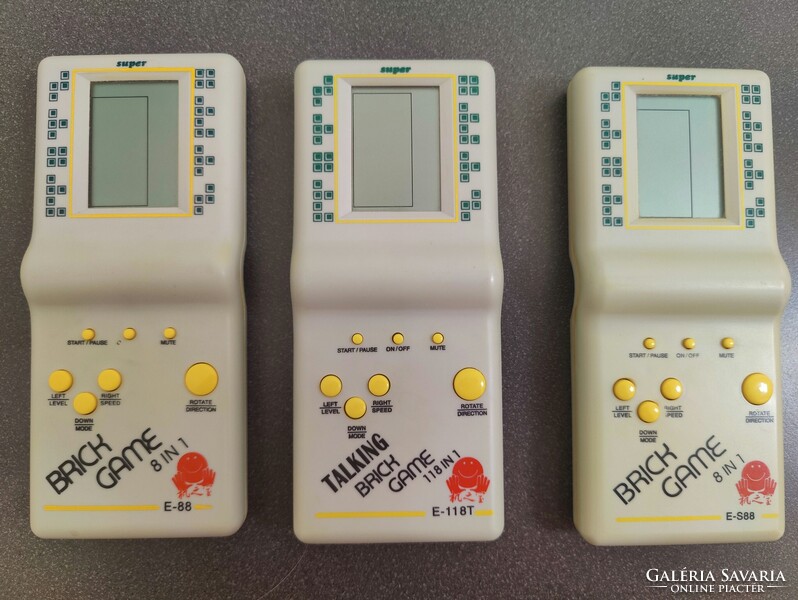 Eredeti Brick Game játék konzol