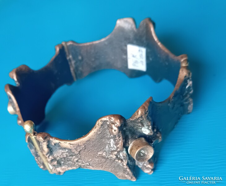 Péri József : Bronz karkötő