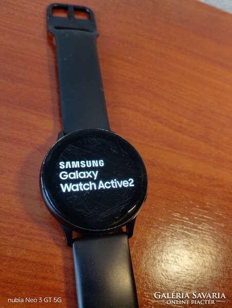 Eladó Samsung Galaxy Watch 2