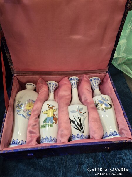 Kínai keleti porcelán vázák