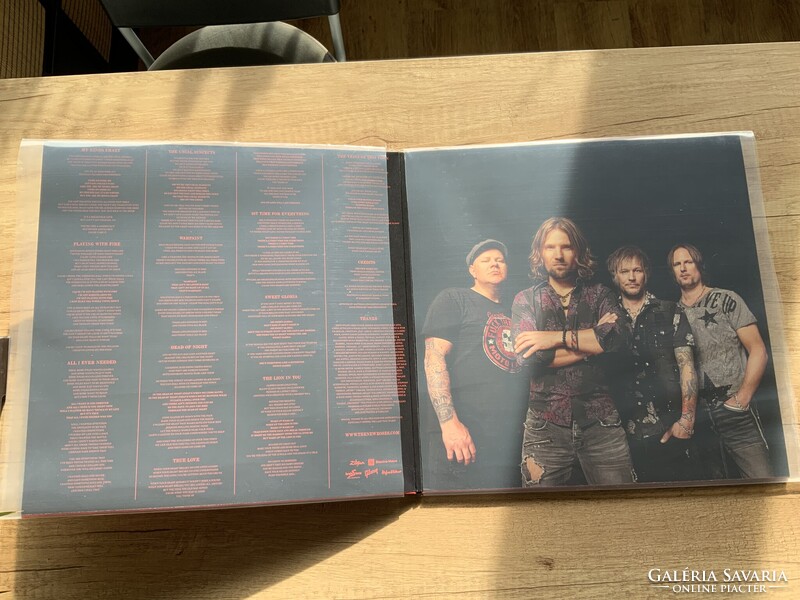 The New Roses – Sweet Poison hanglemez