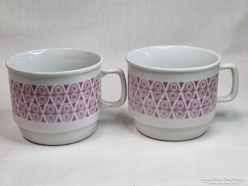 Zsolnay lila mintás porcelán bögrék szép állapotban 8 cm. magasak együtt eladók