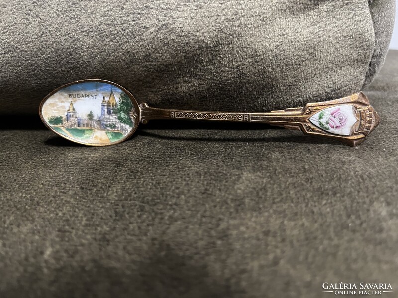 "Budapest" emlékkanál porcelán betétekkel