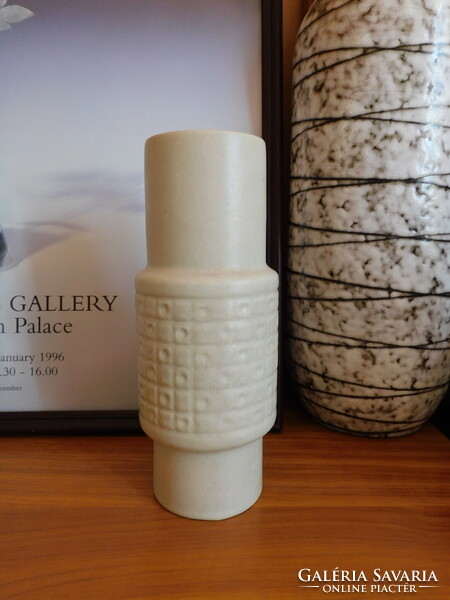 Gránit váza , tervező: Zahajszky László - 23 cm